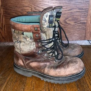 wolverine boots camo